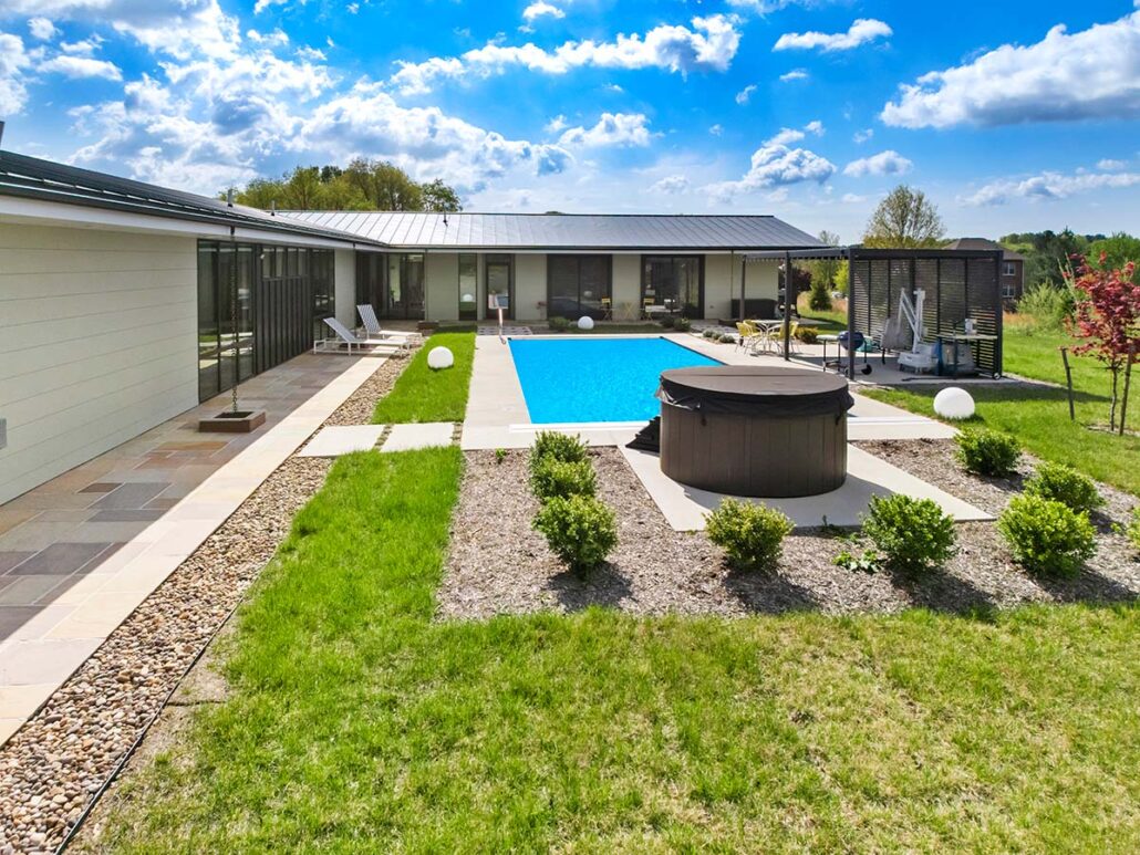 Mountain View Mid-Century home pool